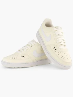 Sneakers|Nike Beige Court Vision