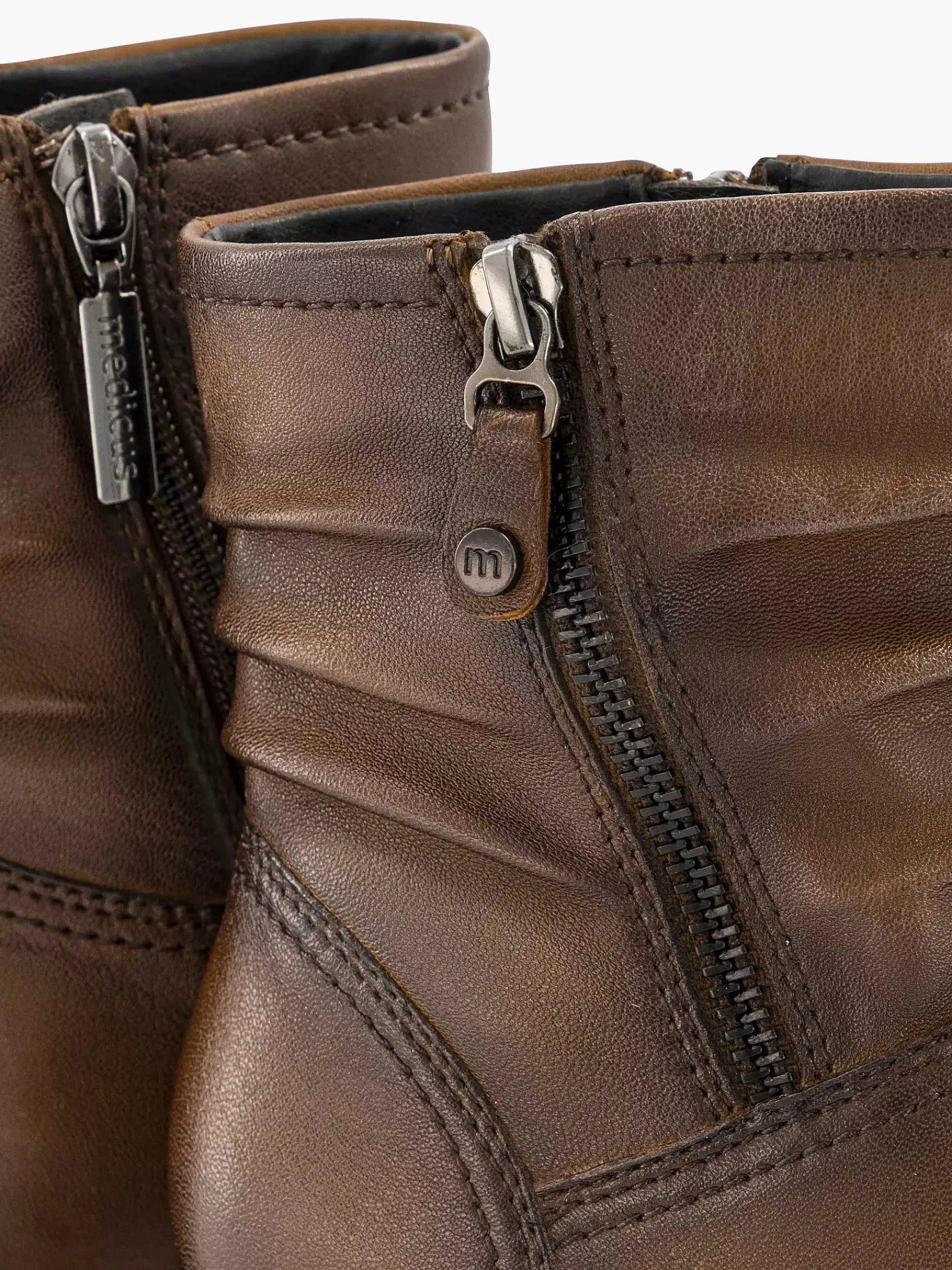 Enkellaarzen & Boots|Medicus Donkerbruine Leren Comfort Enkellaars Hak