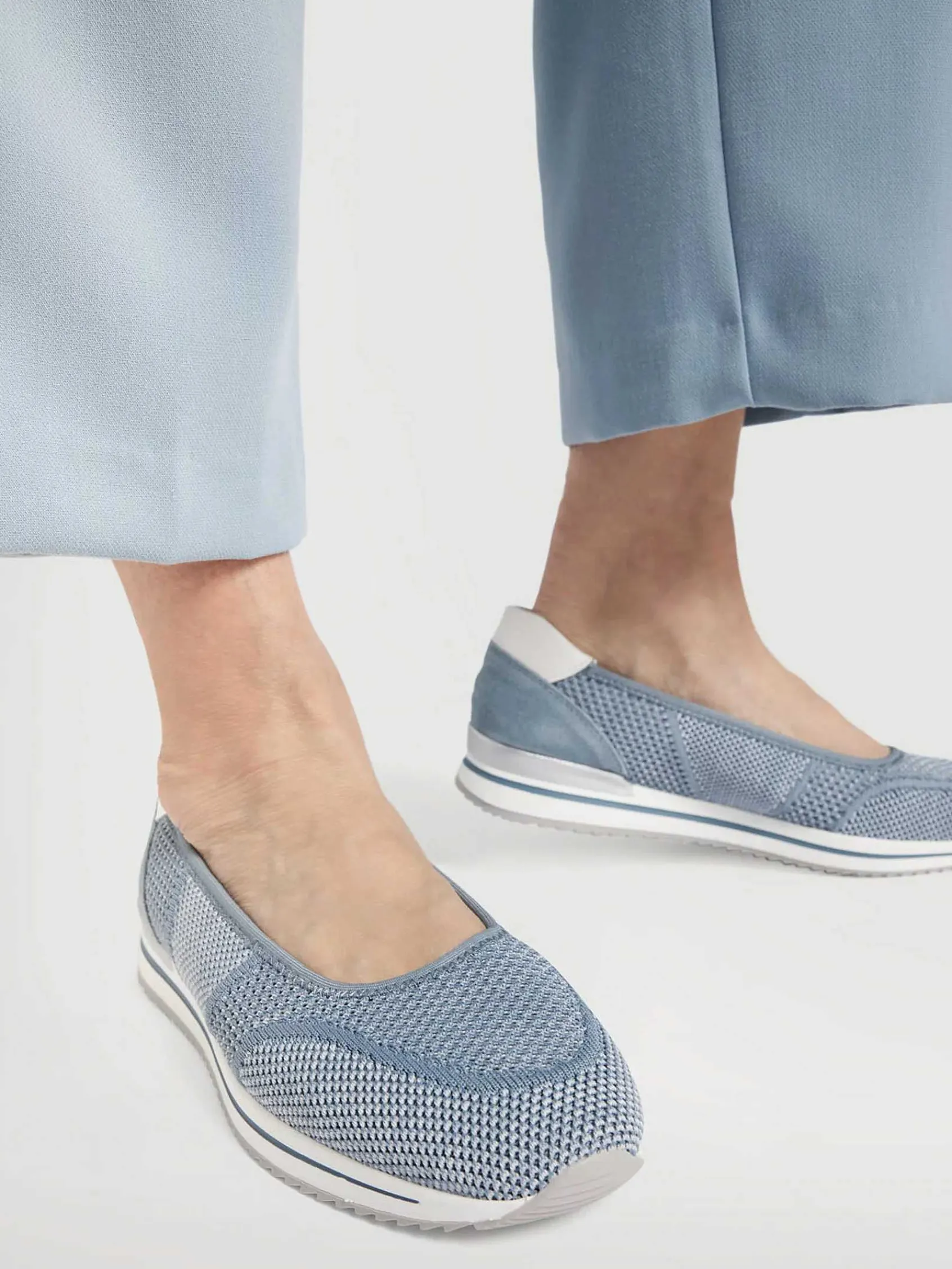 Comfort Schoenen|Medicus Lichtblauwe Comfort Instapper