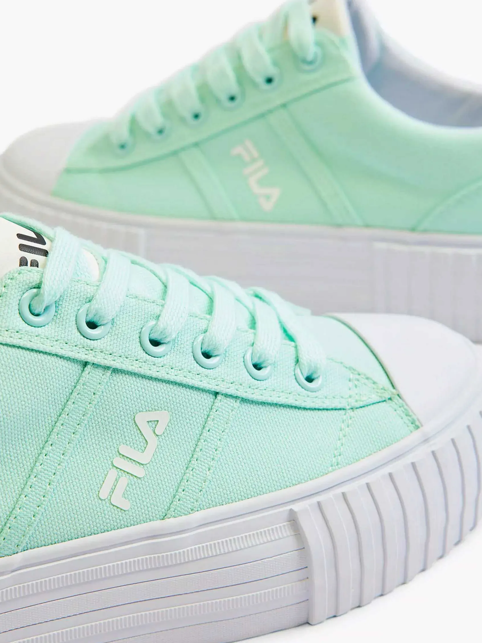 Sneakers|FILA Mintkleurige Canvas Sneaker Platform