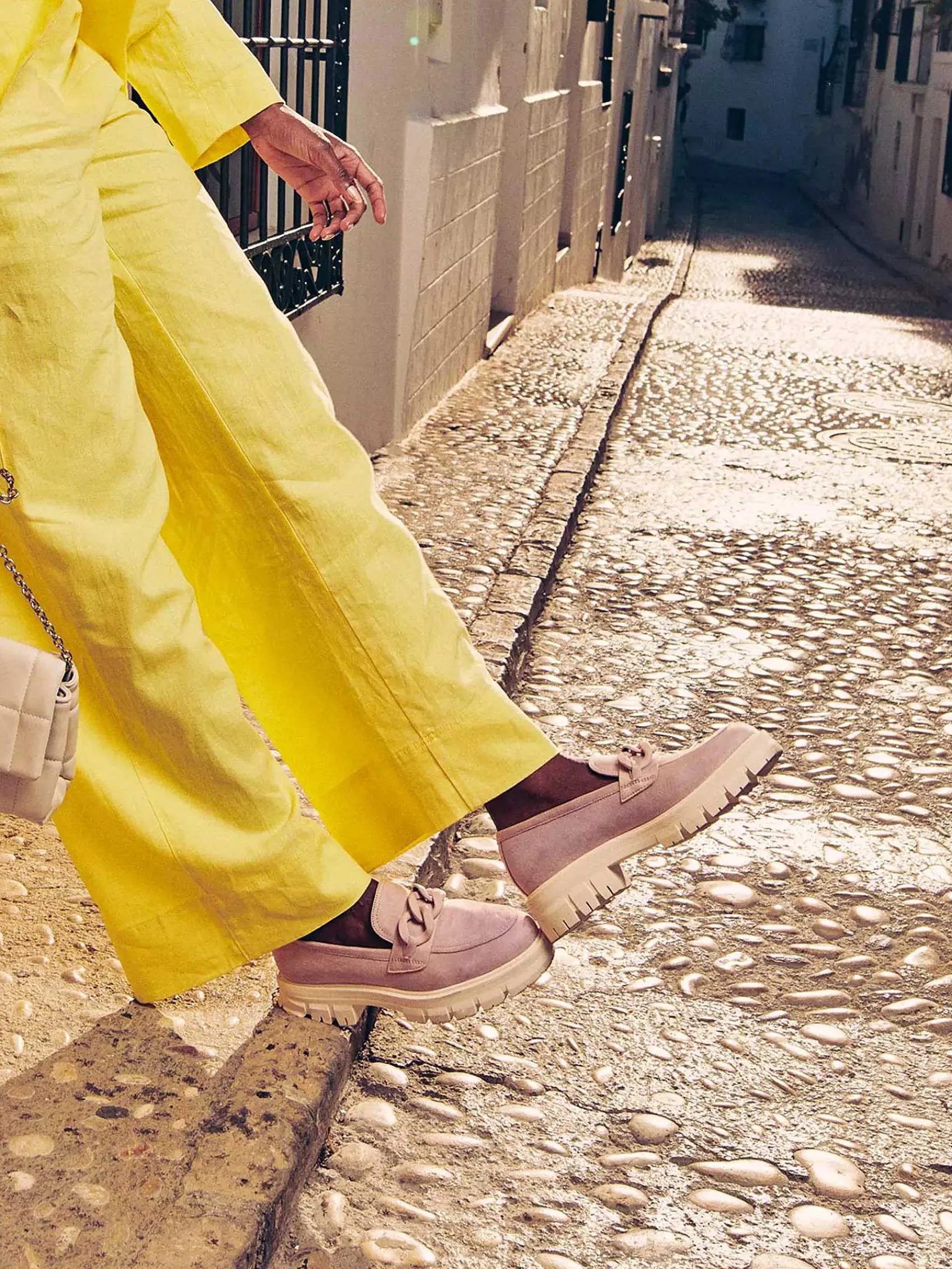Instappers|Oxmox Roze Chunky Loafer Sierketting
