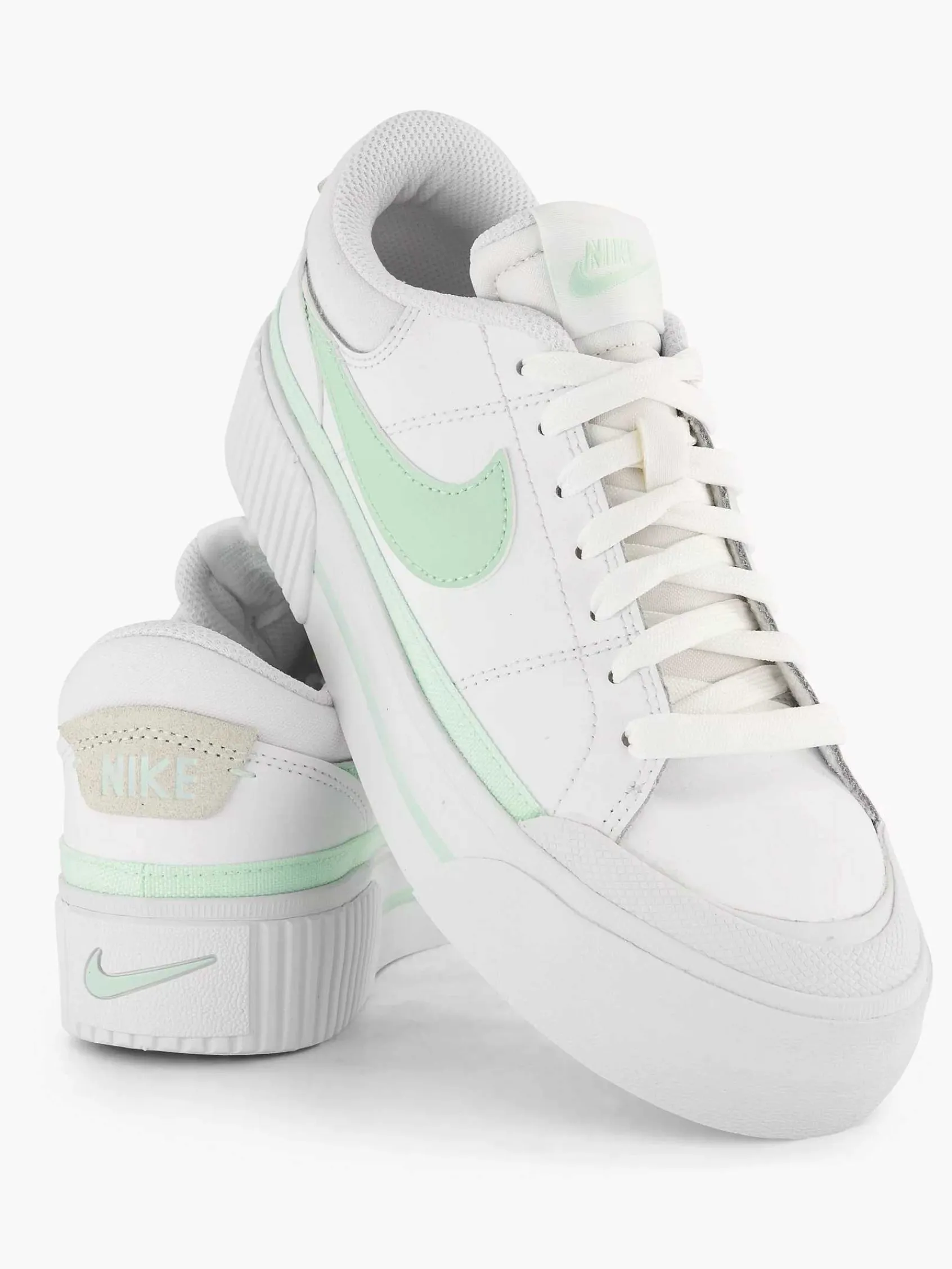 Sneakers|Nike Witte Court Legacy Lift