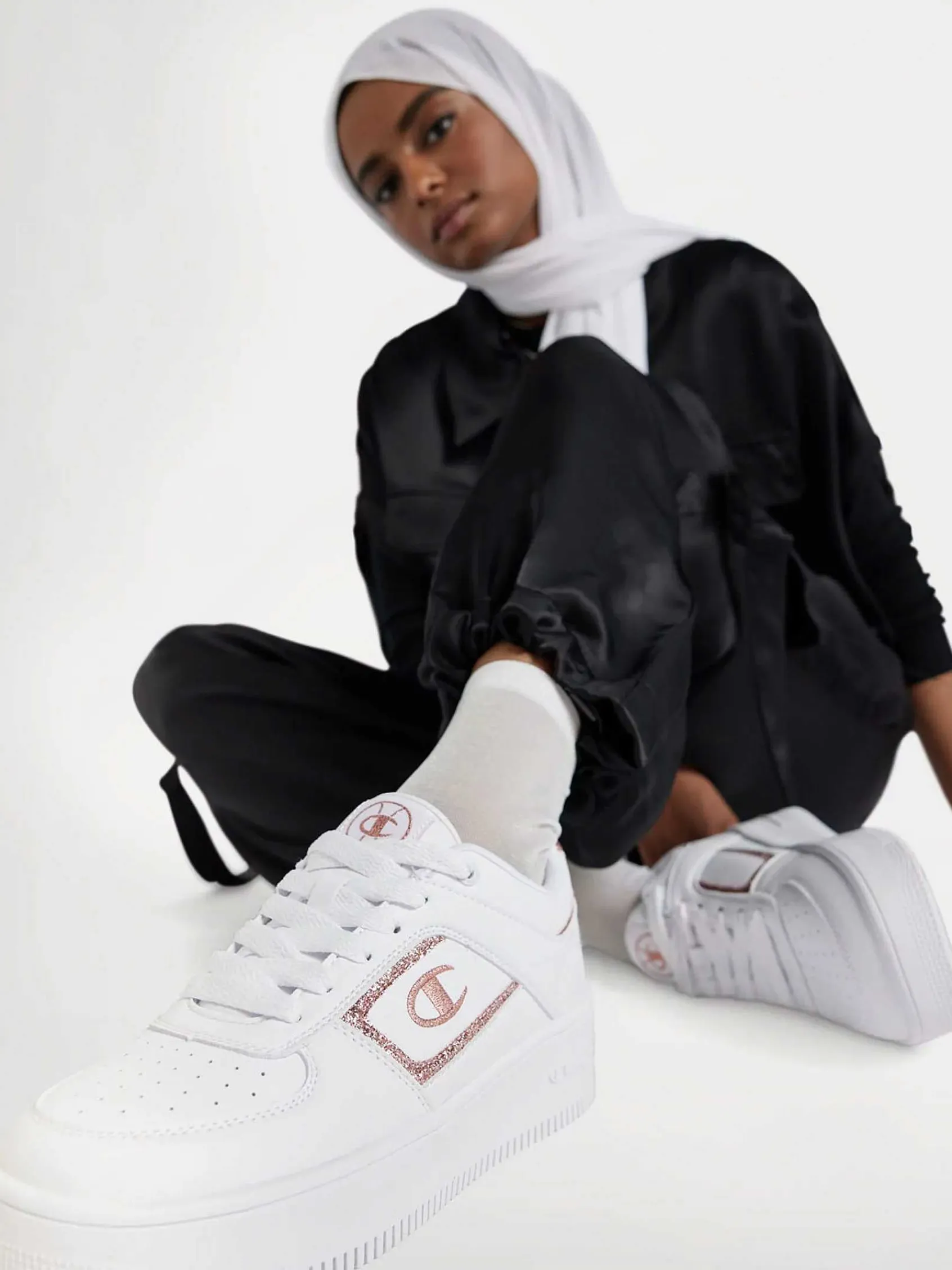 Sneakers|Champion Witte Low Cut Shoe Foul Platform