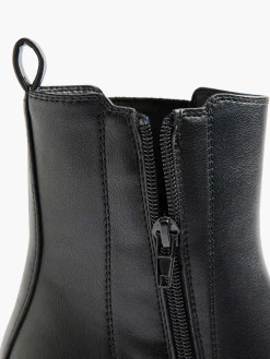 Enkellaarzen & Boots|Graceland Zwarte Chelsea Boot Hak