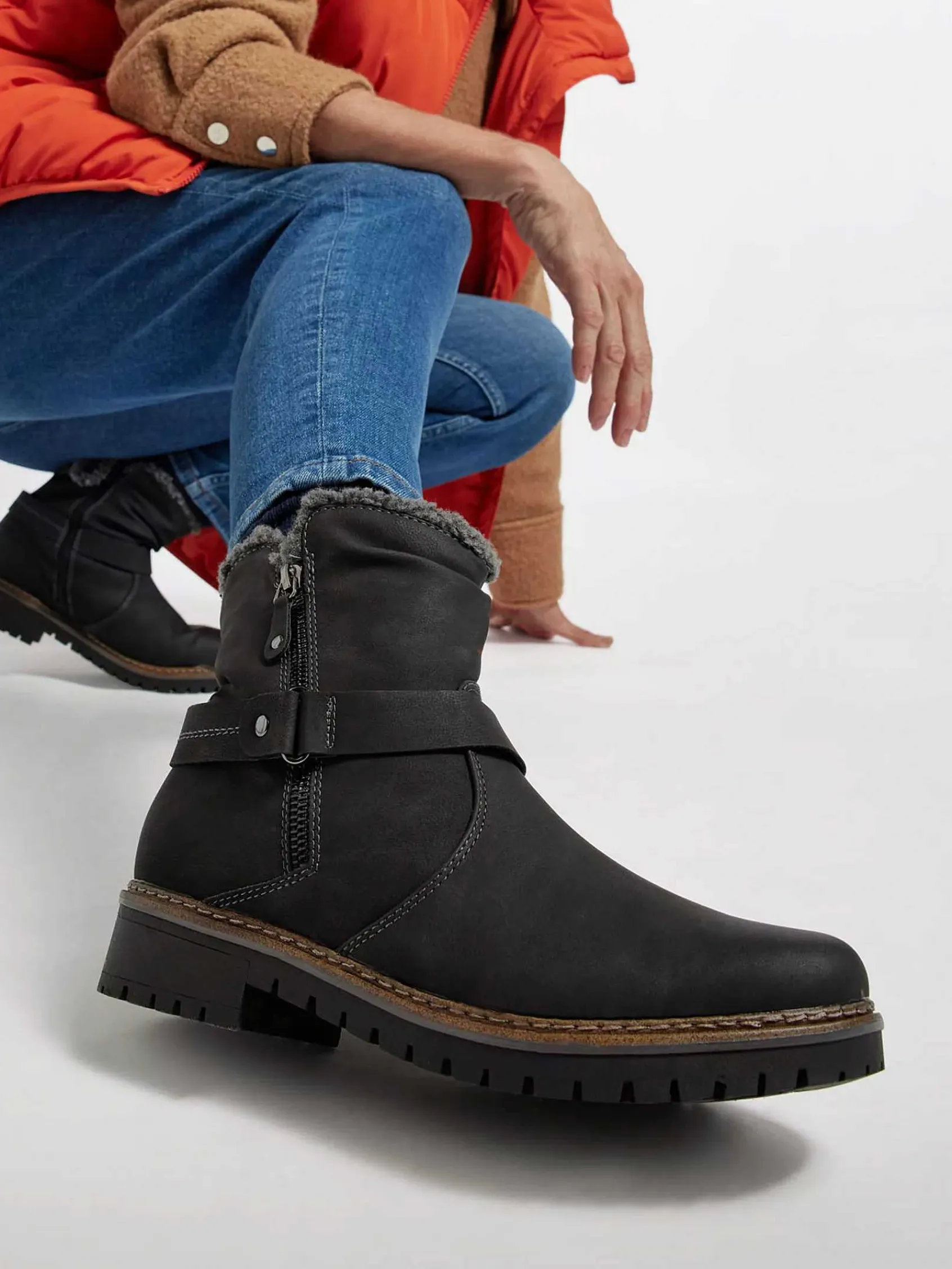 Comfort Schoenen|Easy Street Zwarte Enkellaars Warm Gevoerd