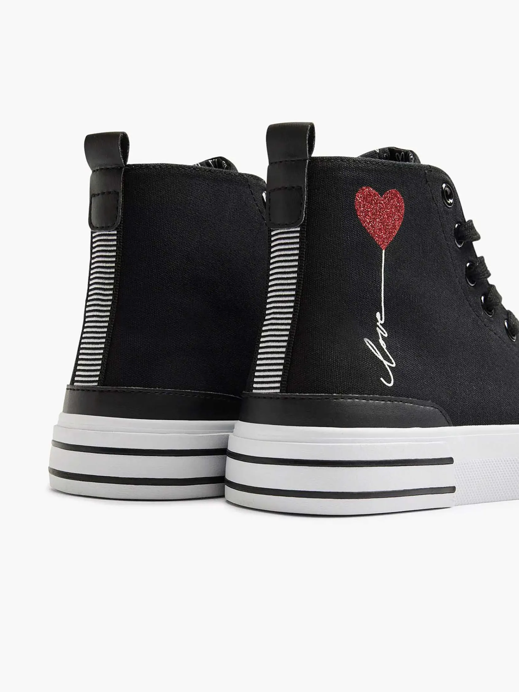 Sneakers|Graceland Zwarte Hoge Canvas Sneaker Hartje