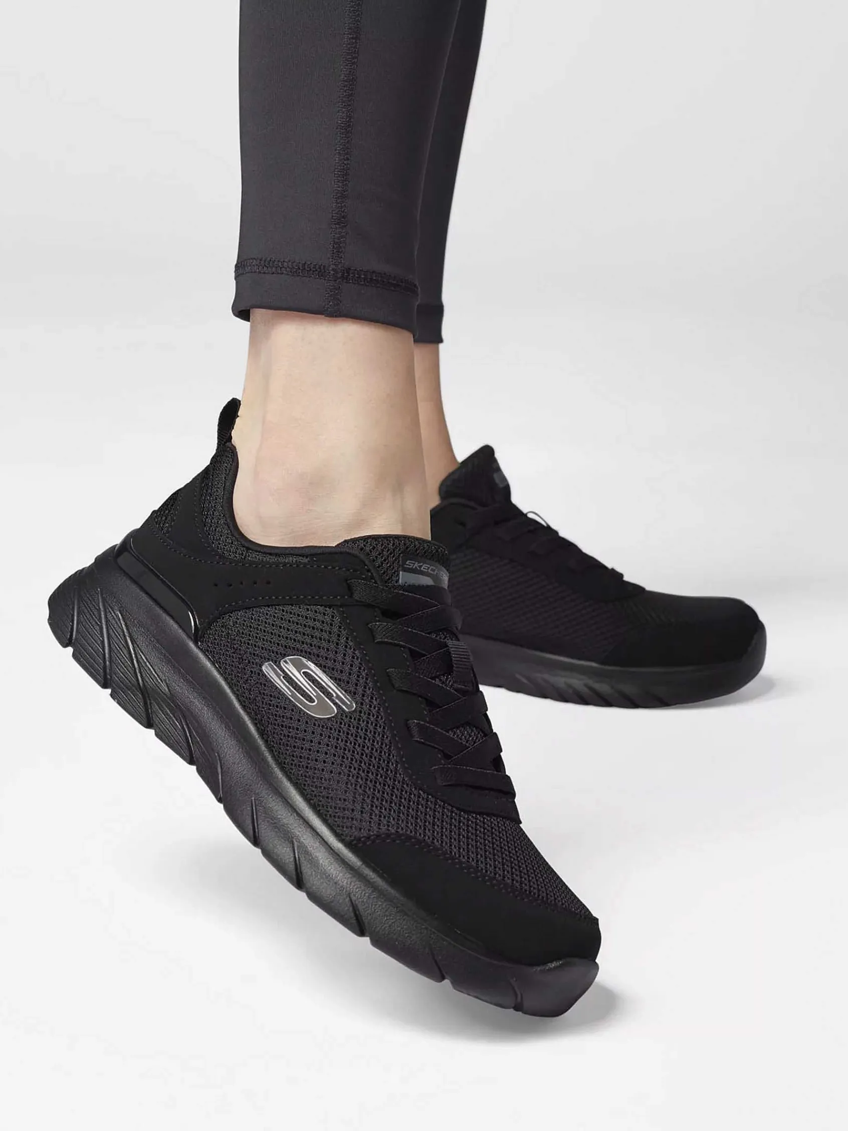 Sneakers|Skechers Zwarte Sneaker Memory Foam